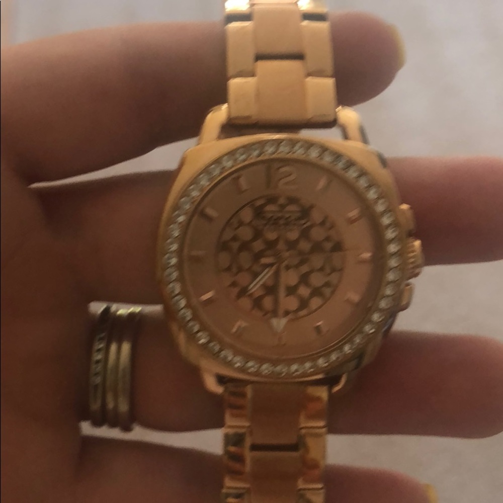 Coach Watch - Picture 4 of 4